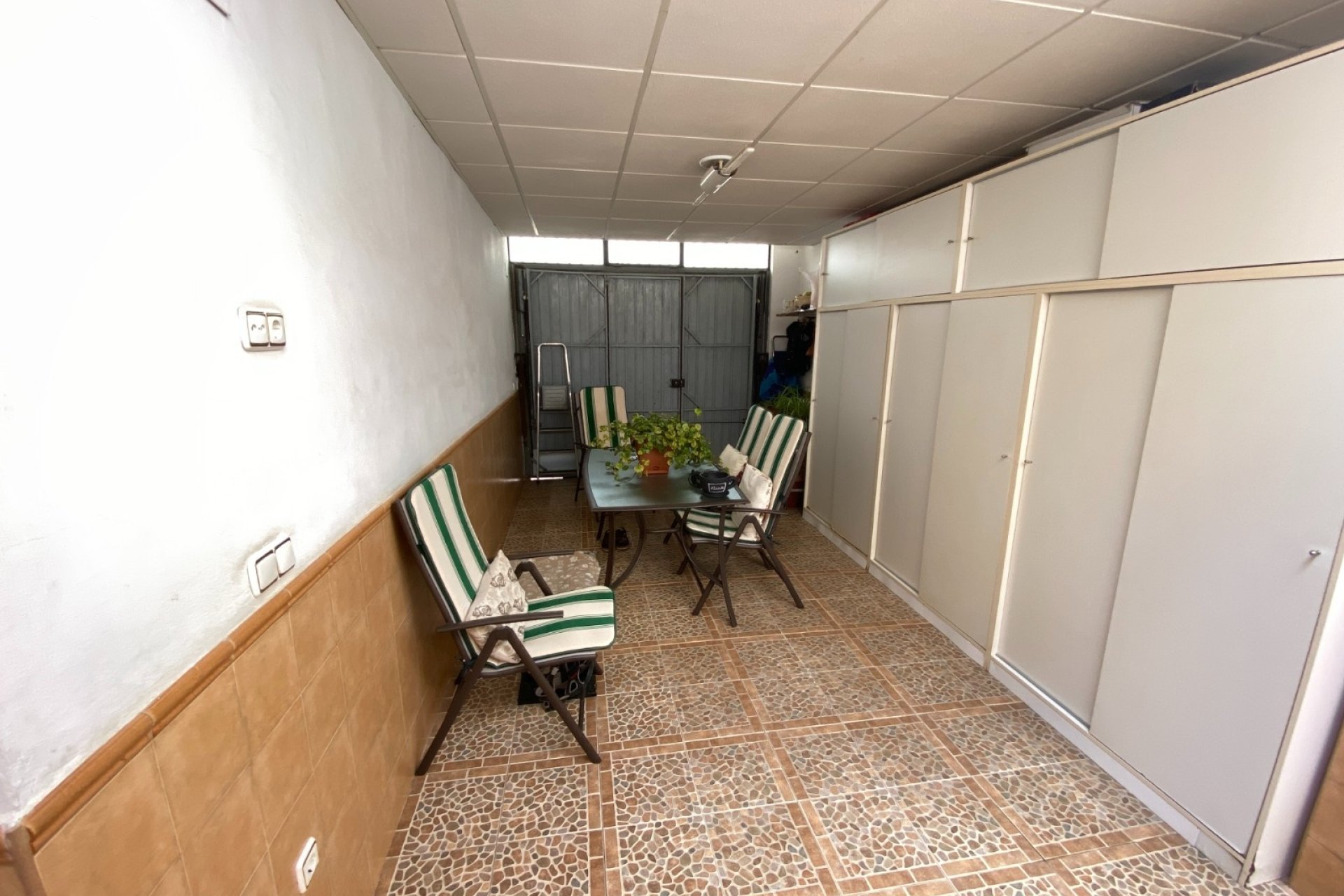 Herverkoop - Herenhuis -
Sax