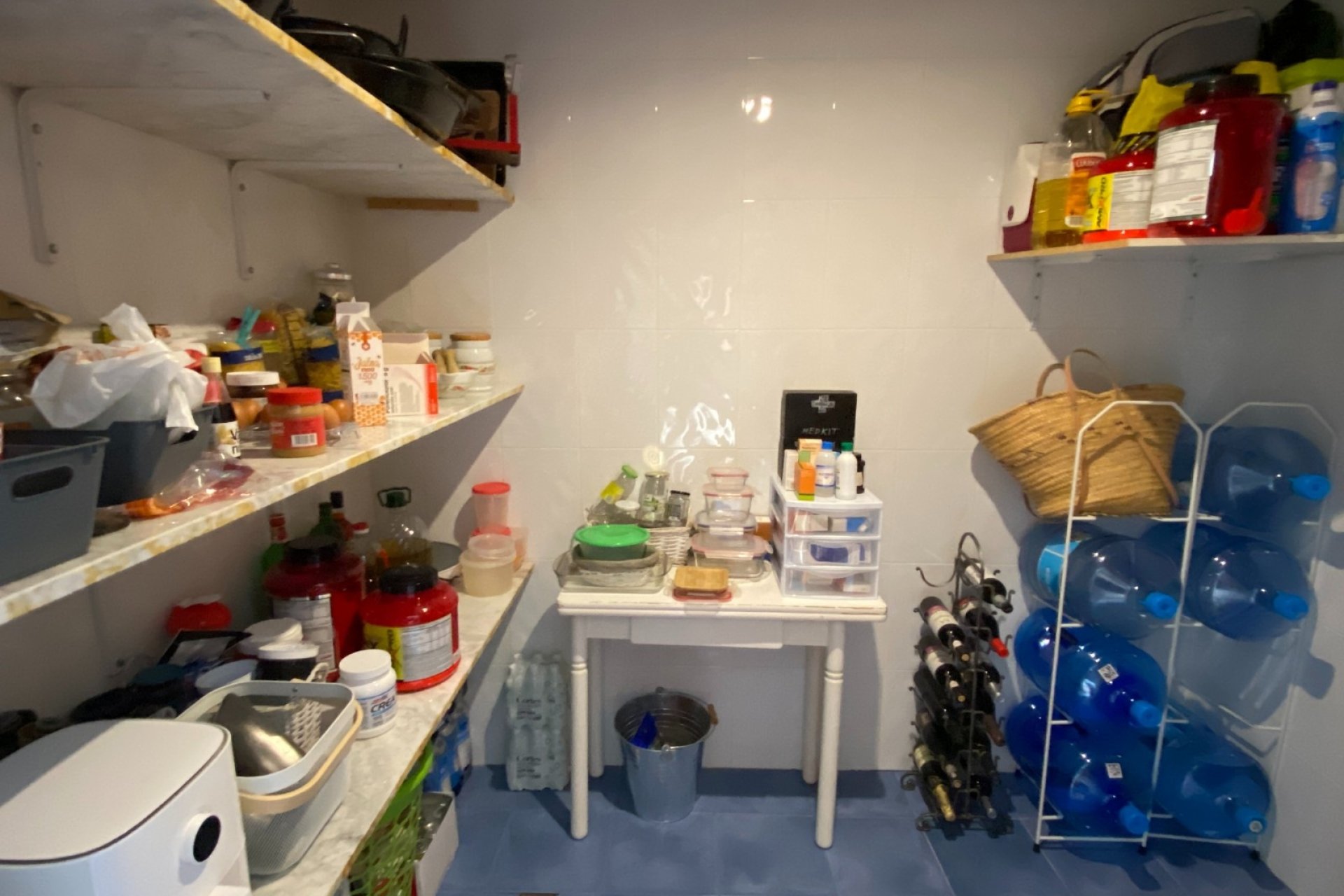 Herverkoop - Herenhuis -
Sax