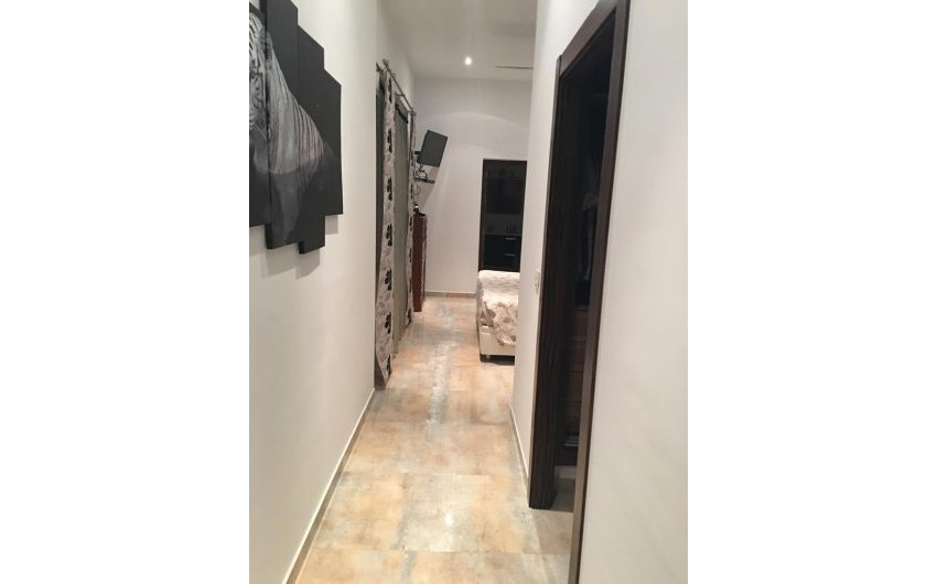 Herverkoop - Herenhuis -
Torre de la Horadada - Mil Palmeras