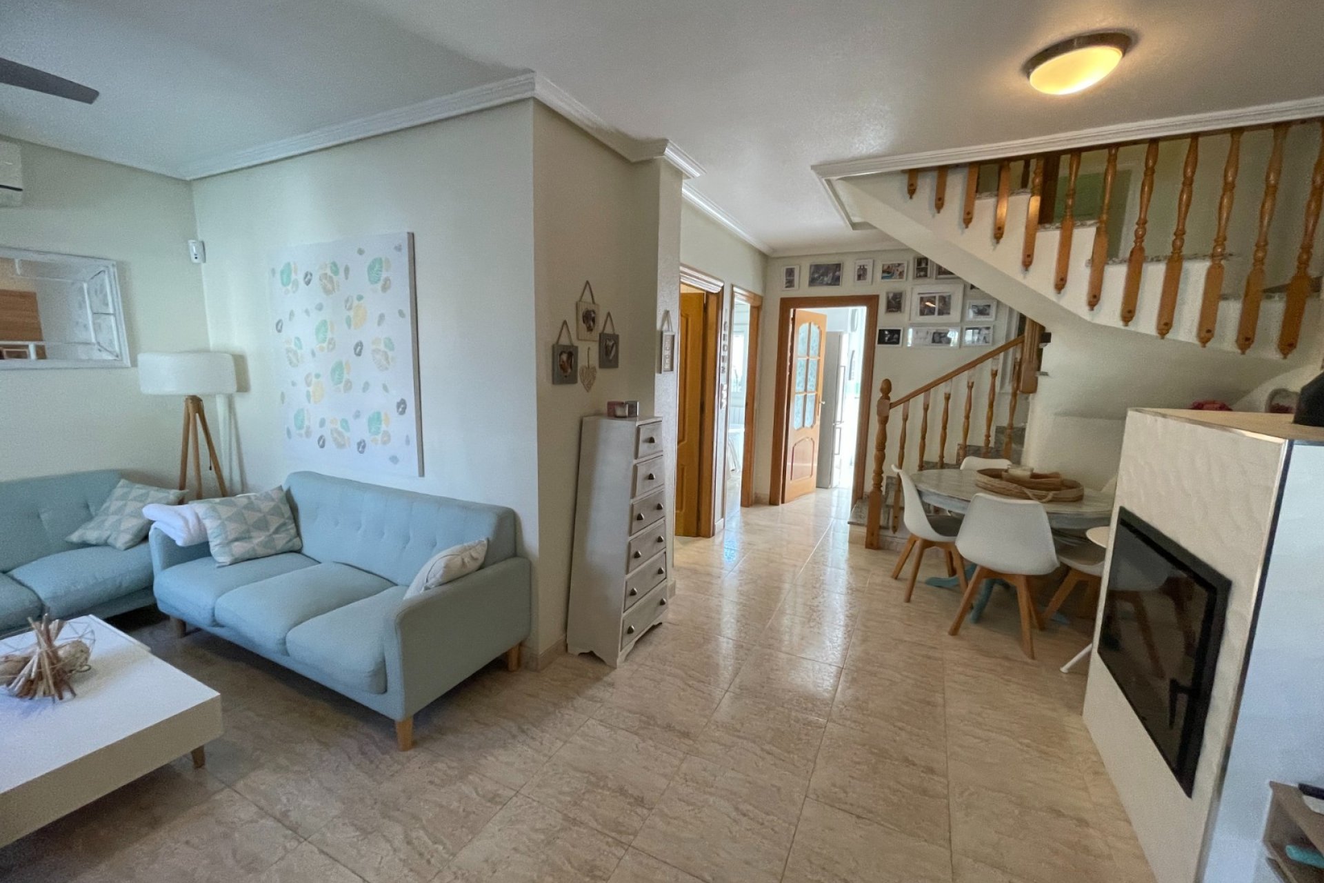 Herverkoop - Herenhuis -
Torre de La Horadada - Torre de La Horadada - Town