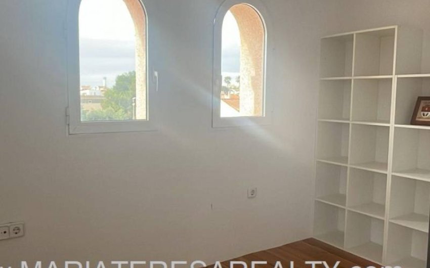 Herverkoop - Herenhuis -
Torre Pacheco