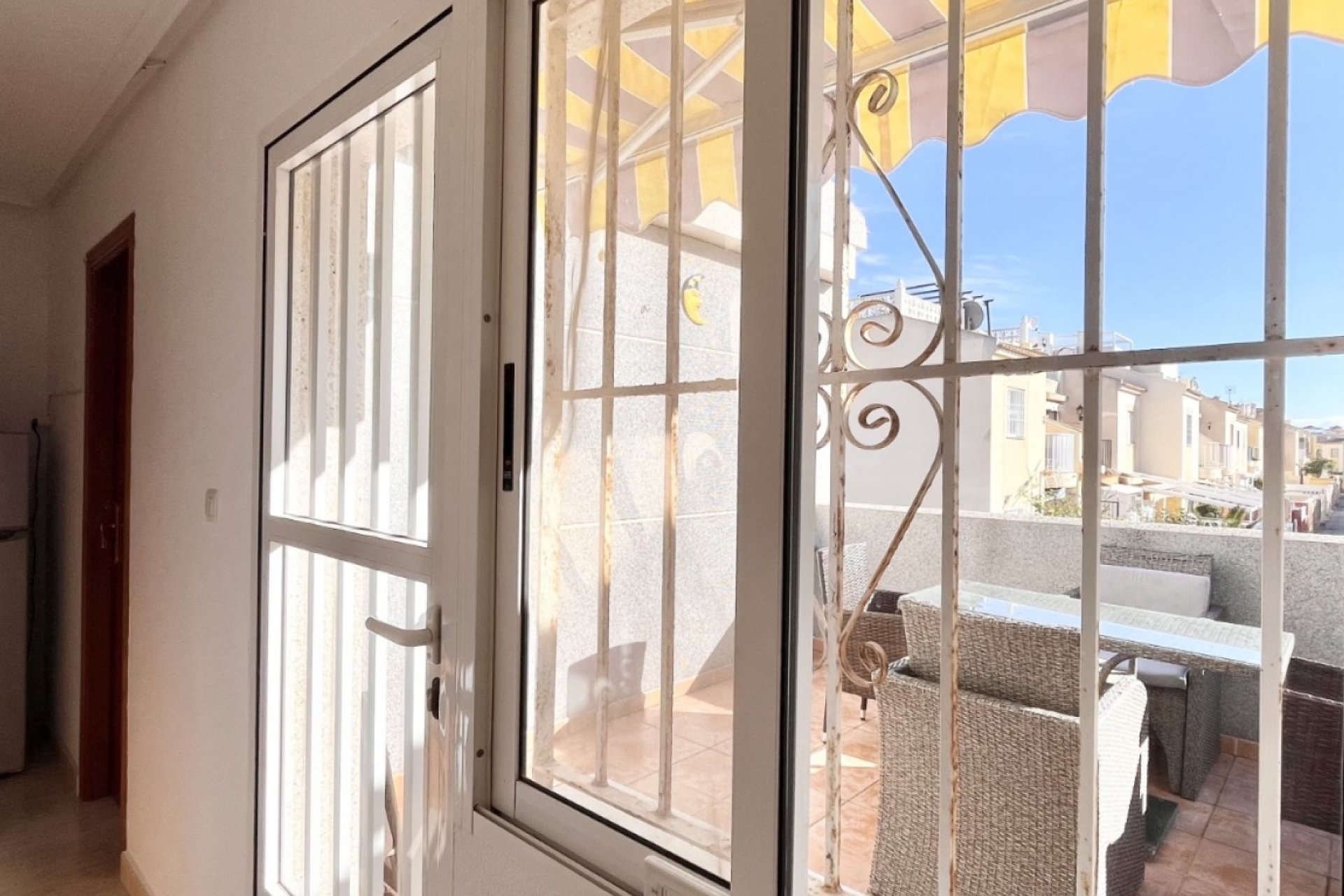 Herverkoop - Herenhuis -
Torrevieja - La Siesta - El Salado -  Torreta