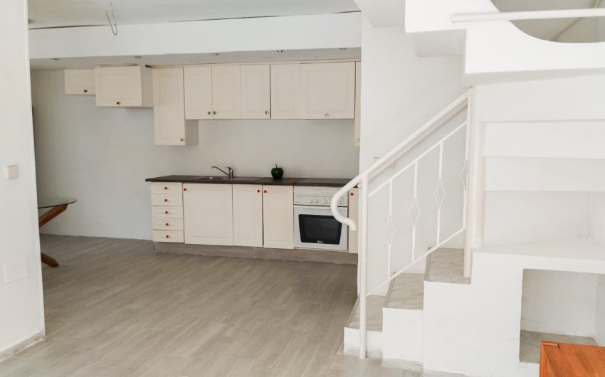 Herverkoop - Herenhuis -
Torrevieja - La Siesta