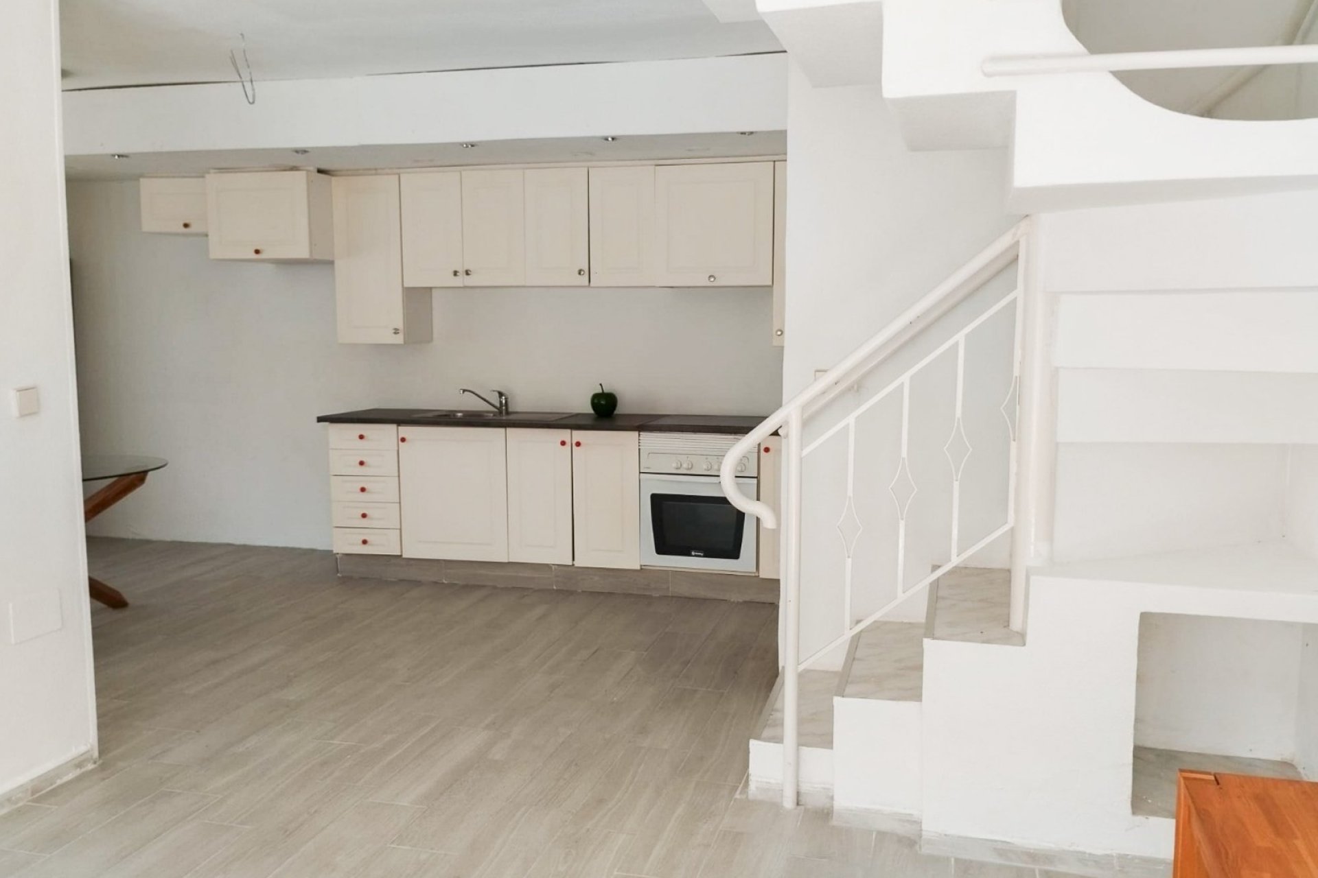 Herverkoop - Herenhuis -
Torrevieja - La Siesta