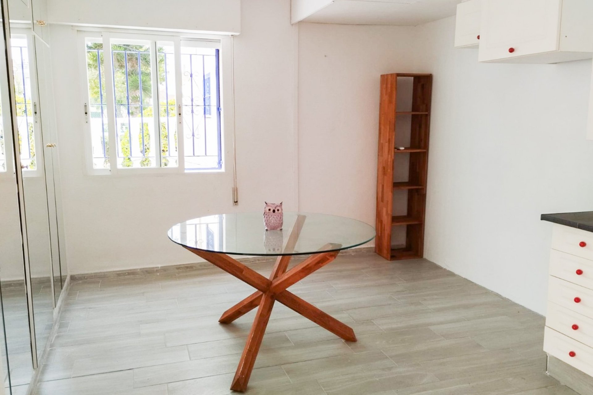 Herverkoop - Herenhuis -
Torrevieja - La Siesta