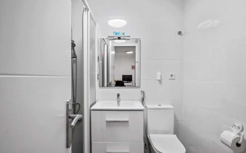 Herverkoop - Herenhuis -
Torrevieja - La Siesta