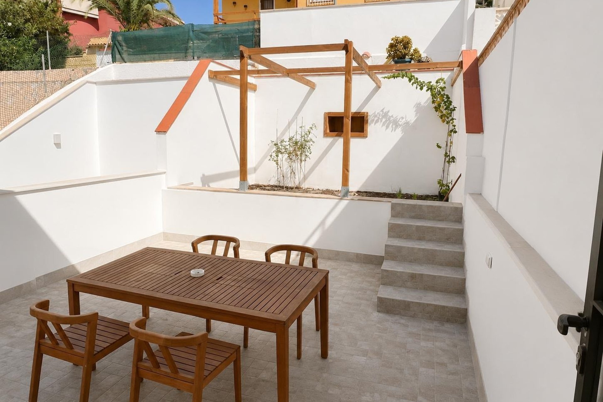 Herverkoop - Herenhuis -
Torrevieja - Los Balcones