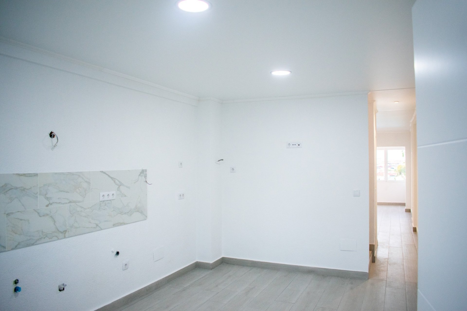 Herverkoop - Herenhuis -
Torrevieja - Torreblanca