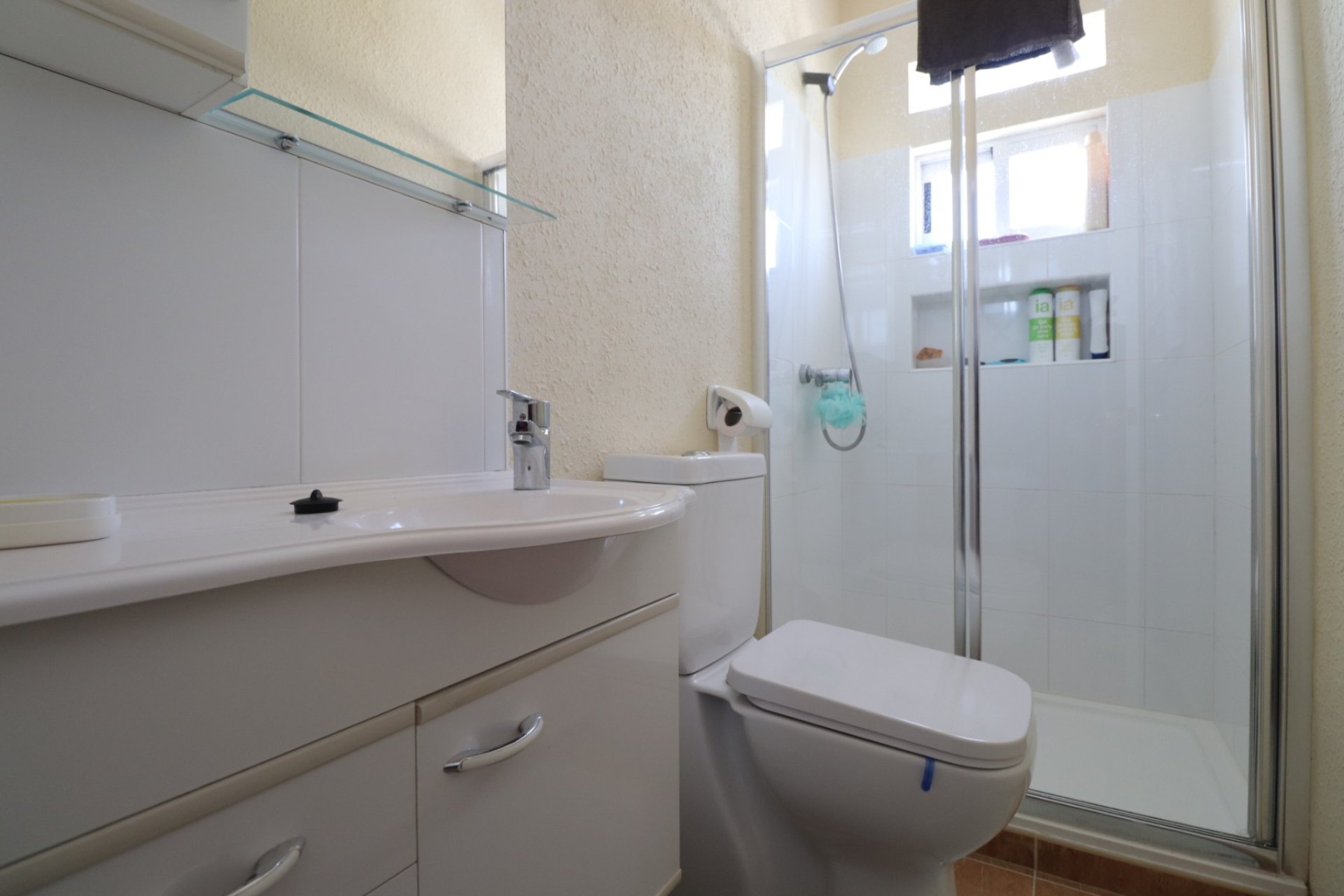 Herverkoop - Herenhuis -
Torrevieja - Torretas