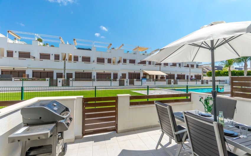 Herverkoop - Herenhuis -
Torrevieja