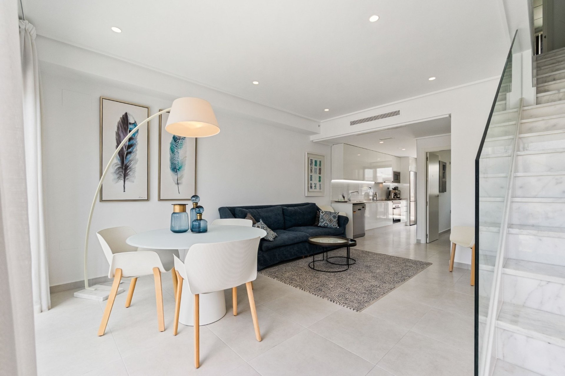 Herverkoop - Herenhuis -
Torrevieja