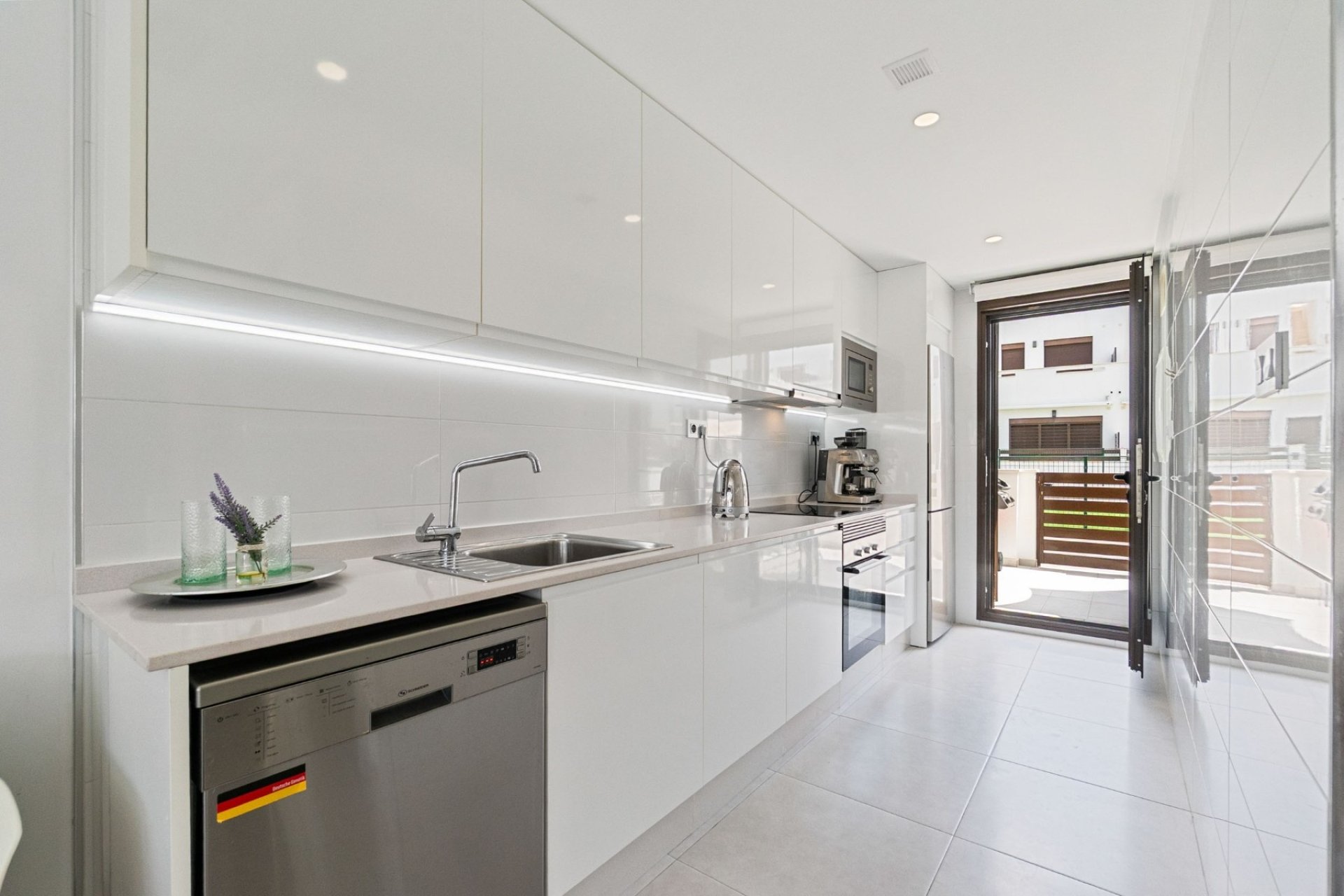 Herverkoop - Herenhuis -
Torrevieja