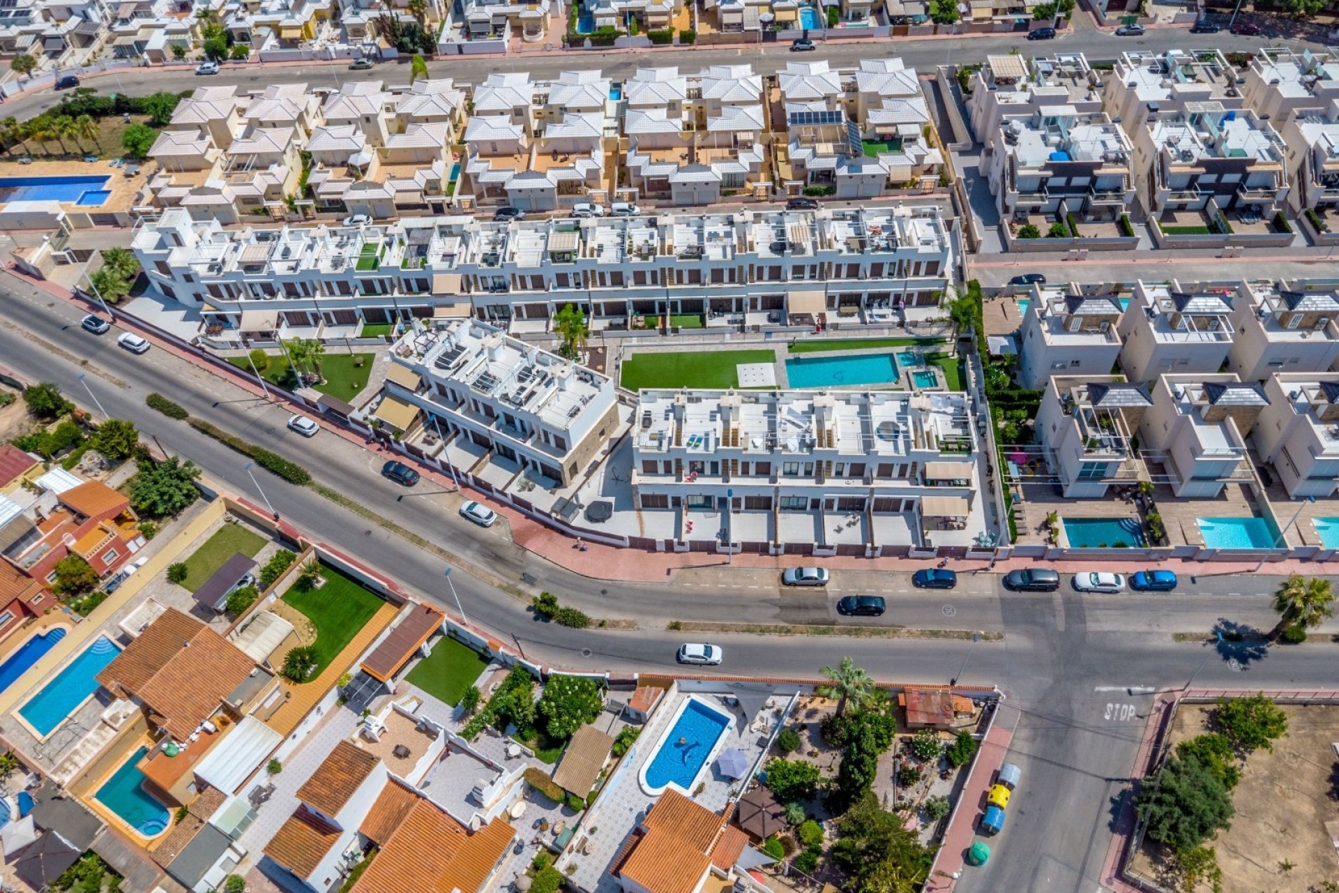 Herverkoop - Herenhuis -
Torrevieja