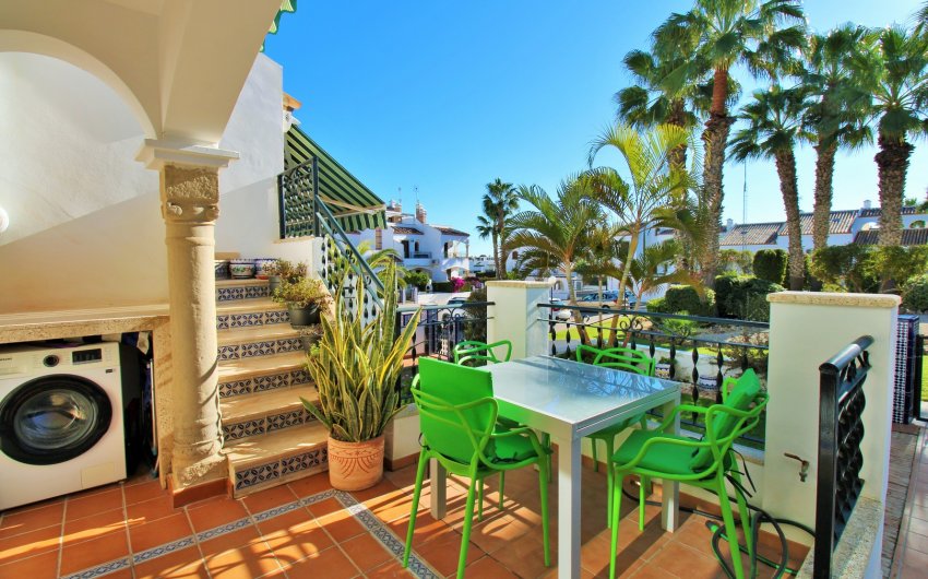 Herverkoop - Herenhuis -
Villamartín - PAU 8