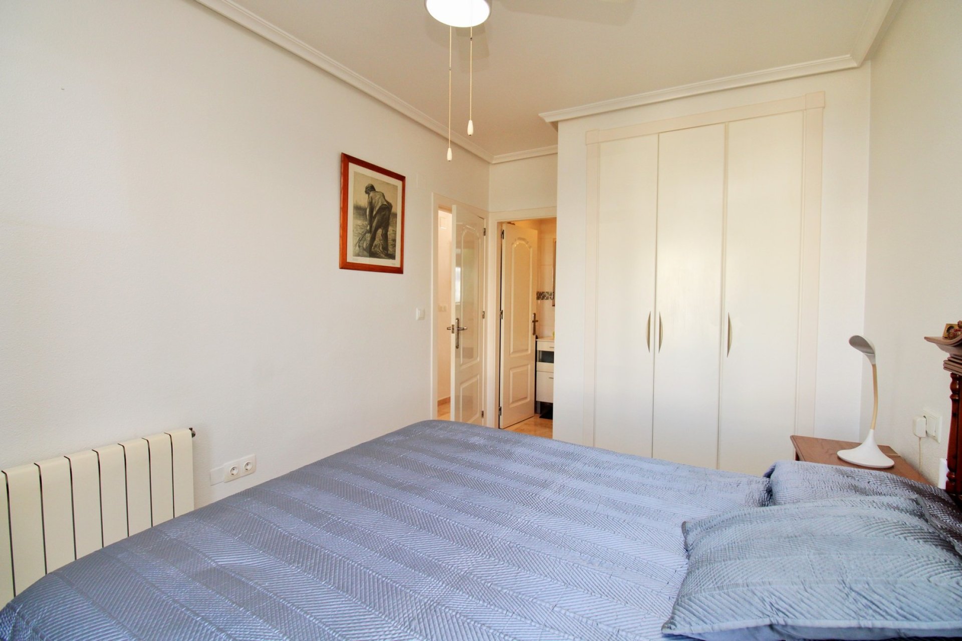 Herverkoop - Herenhuis -
Villamartín - PAU 8