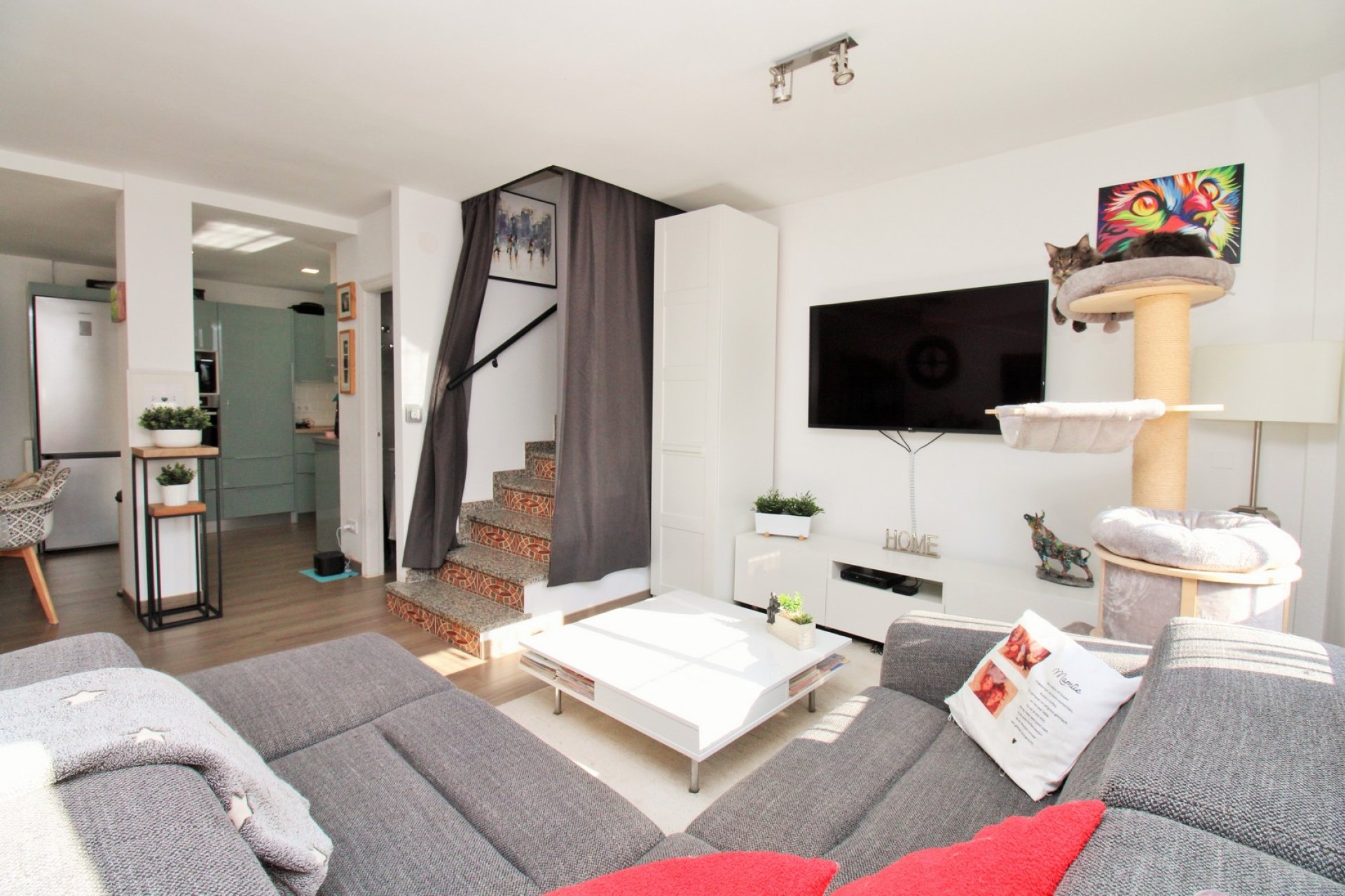 Herverkoop - Herenhuis -
Villamartín