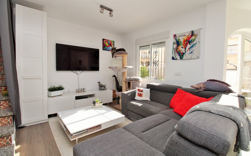 Herverkoop - Herenhuis -
Villamartín