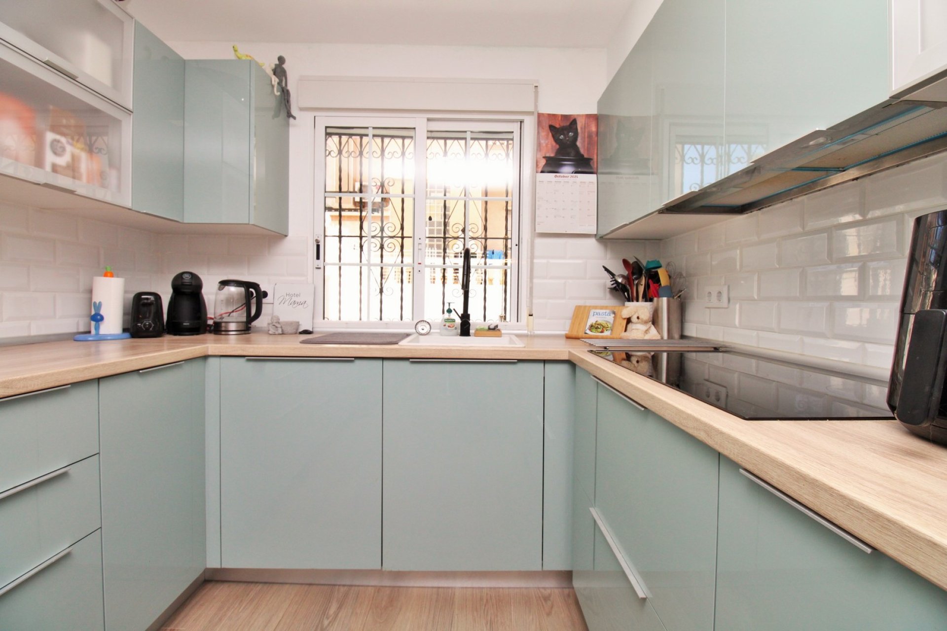 Herverkoop - Herenhuis -
Villamartín