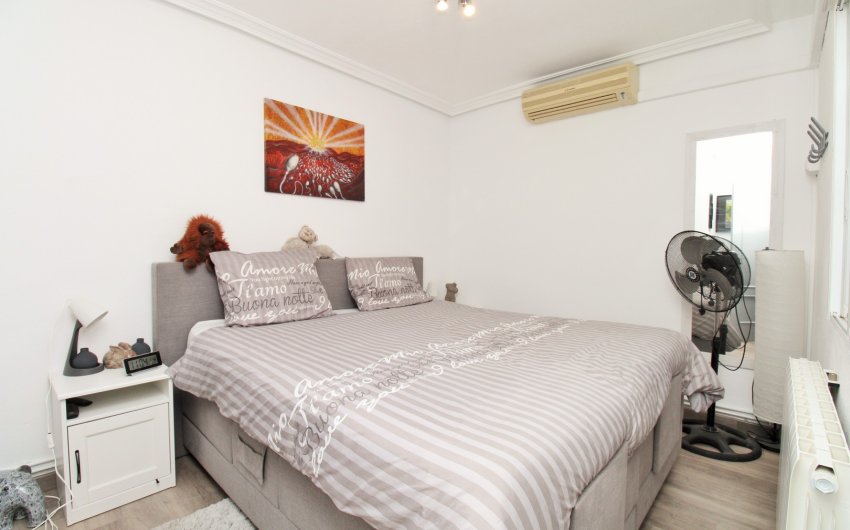 Herverkoop - Herenhuis -
Villamartín