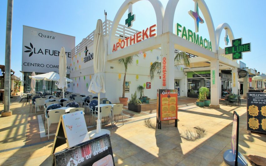 Herverkoop - Herenhuis -
Villamartín