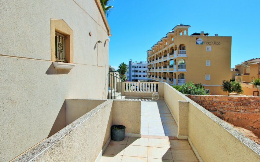 Herverkoop - Herenhuis -
Villamartín