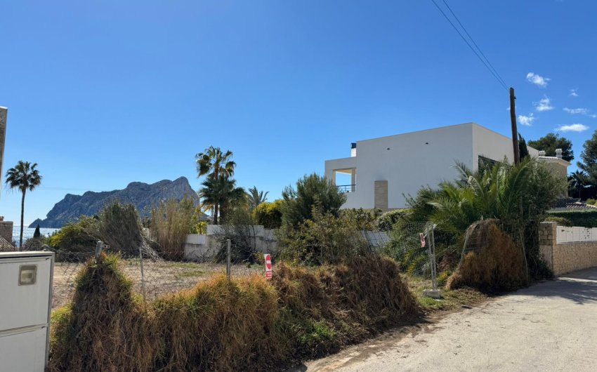 Herverkoop - Land -
Calpe - Basetes