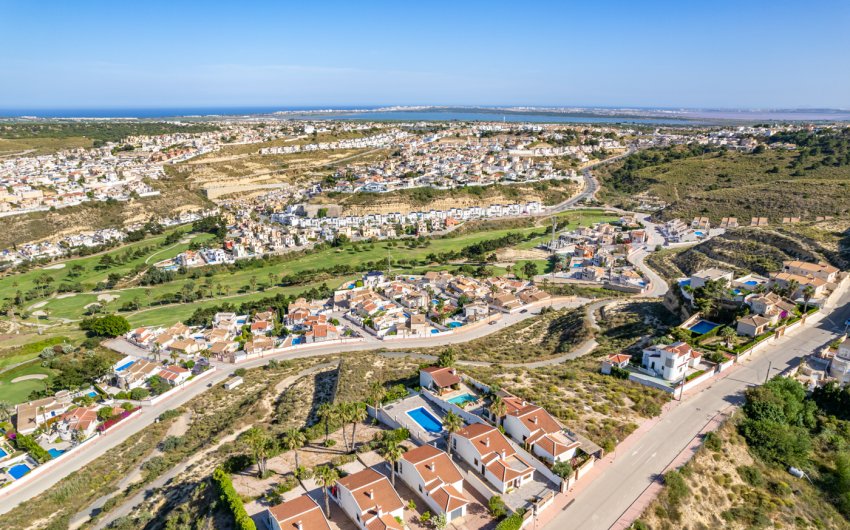 Herverkoop - Land -
Ciudad Quesada - ALTOS DE LA MARQUESA