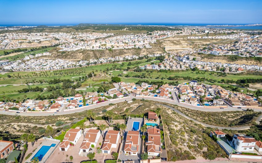 Herverkoop - Land -
Ciudad Quesada - ALTOS DE LA MARQUESA