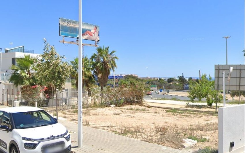 Herverkoop - Land -
Guardamar del Segura