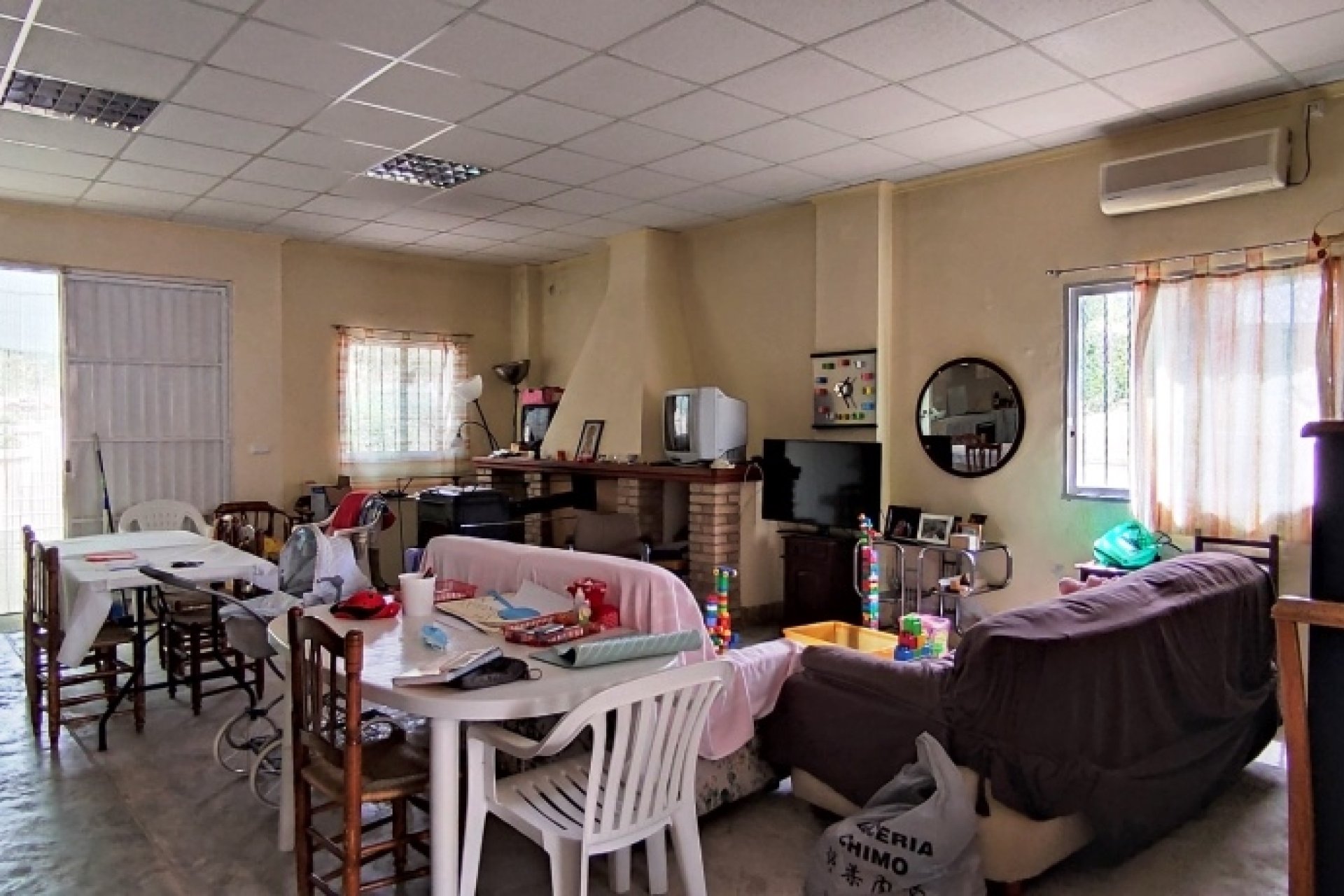 Herverkoop - Land -
Lorca