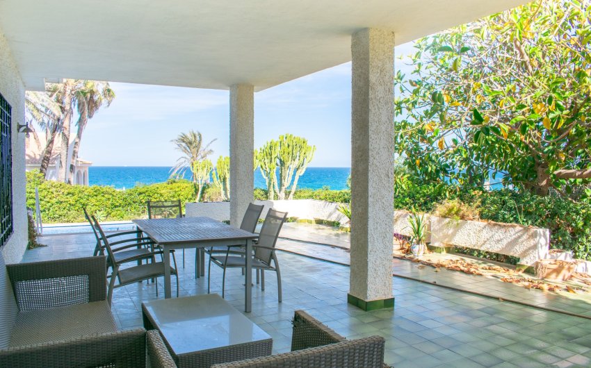 Herverkoop - Land -
Orihuela Costa - Cabo Roig