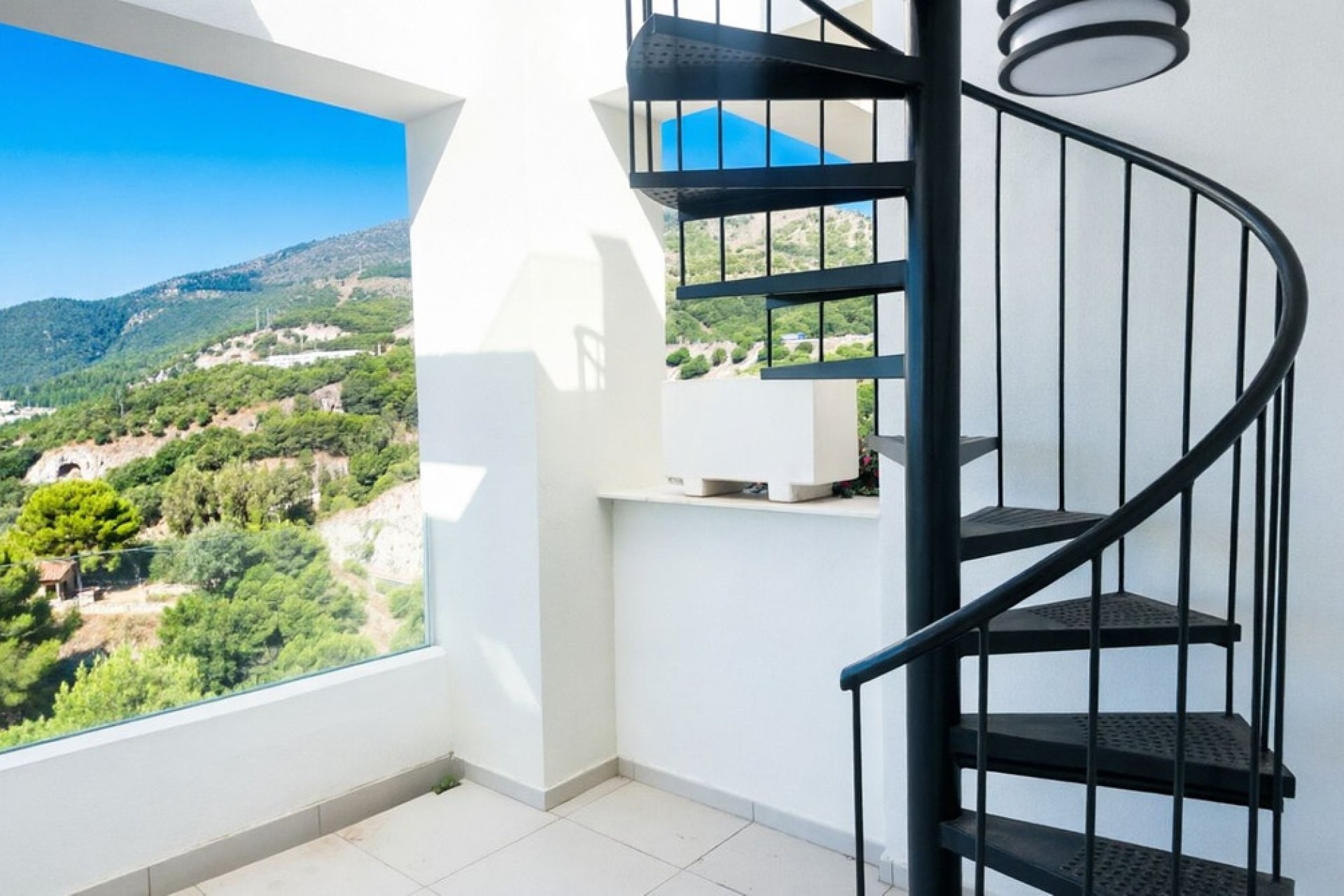 Herverkoop - Penthouse -
Benalmádena - Costa del Sol