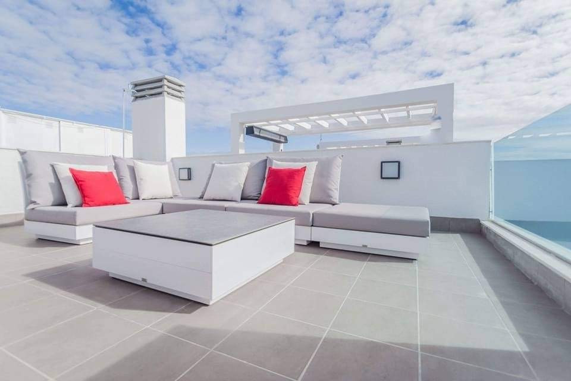 Herverkoop - Penthouse -
El Raso - Costa Blanca