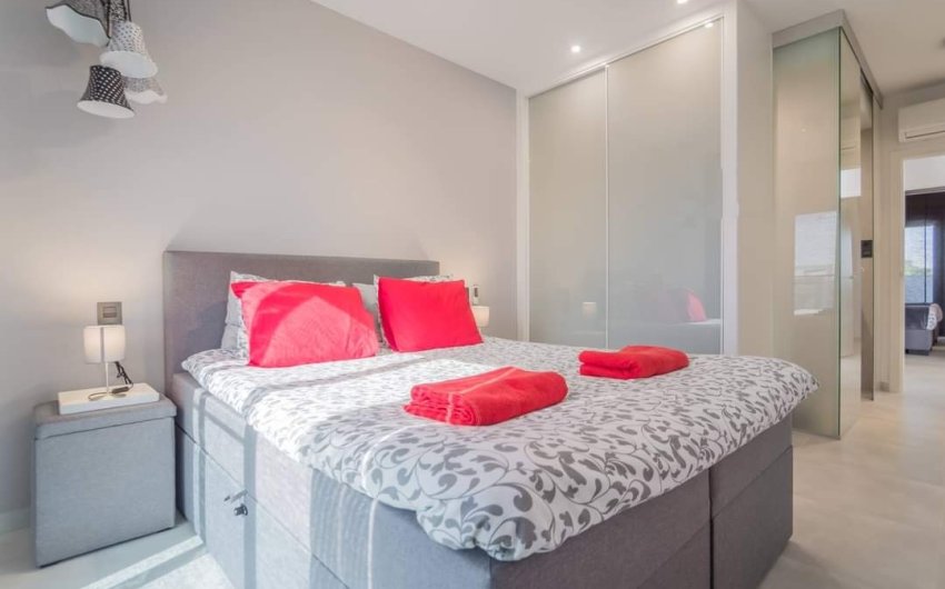 Herverkoop - Penthouse -
El Raso - Costa Blanca