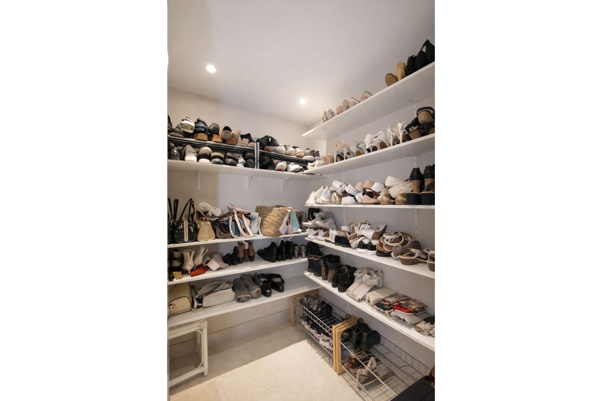 Herverkoop - Penthouse -
Elviria - Costa del Sol