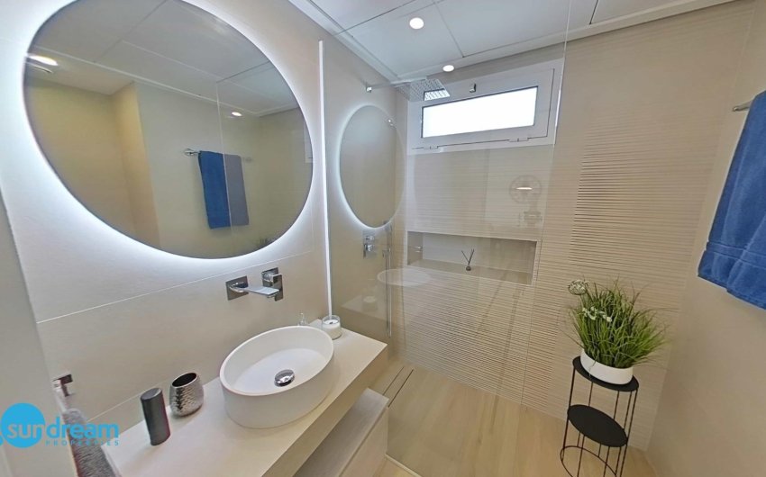 Herverkoop - Penthouse -
Guardamar del Segura - EL RASO