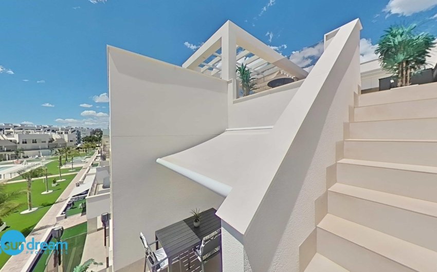 Herverkoop - Penthouse -
Guardamar del Segura - EL RASO