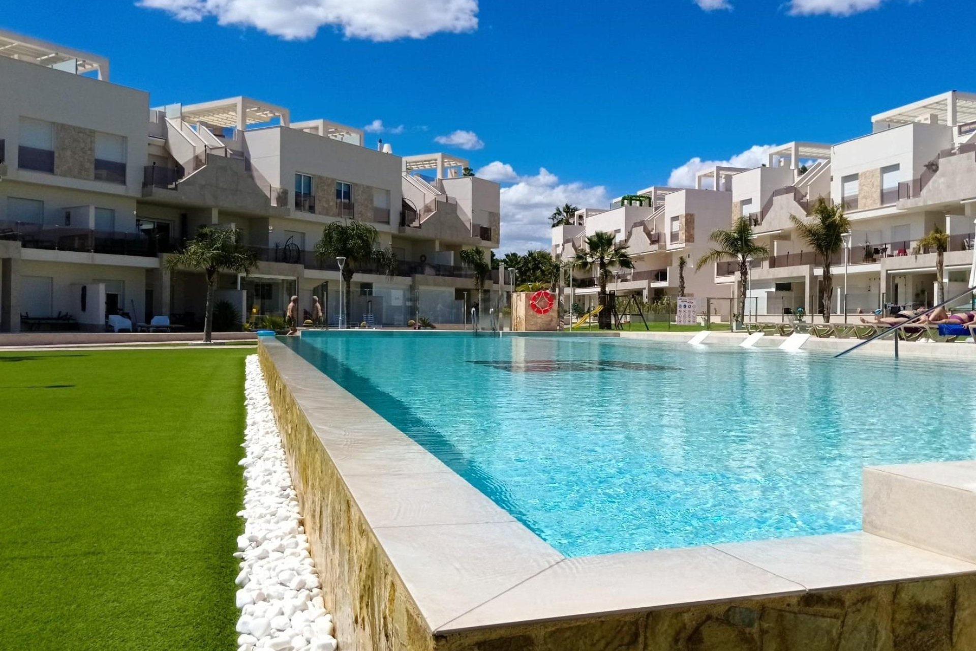 Herverkoop - Penthouse -
Guardamar del Segura - EL RASO