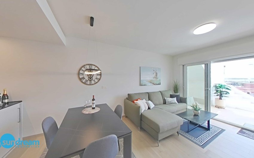 Herverkoop - Penthouse -
Guardamar del Segura - EL RASO