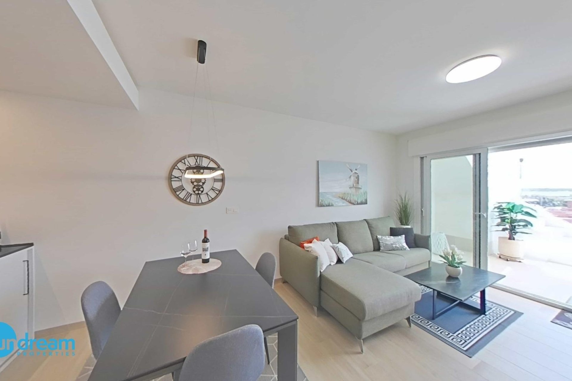 Herverkoop - Penthouse -
Guardamar del Segura - EL RASO