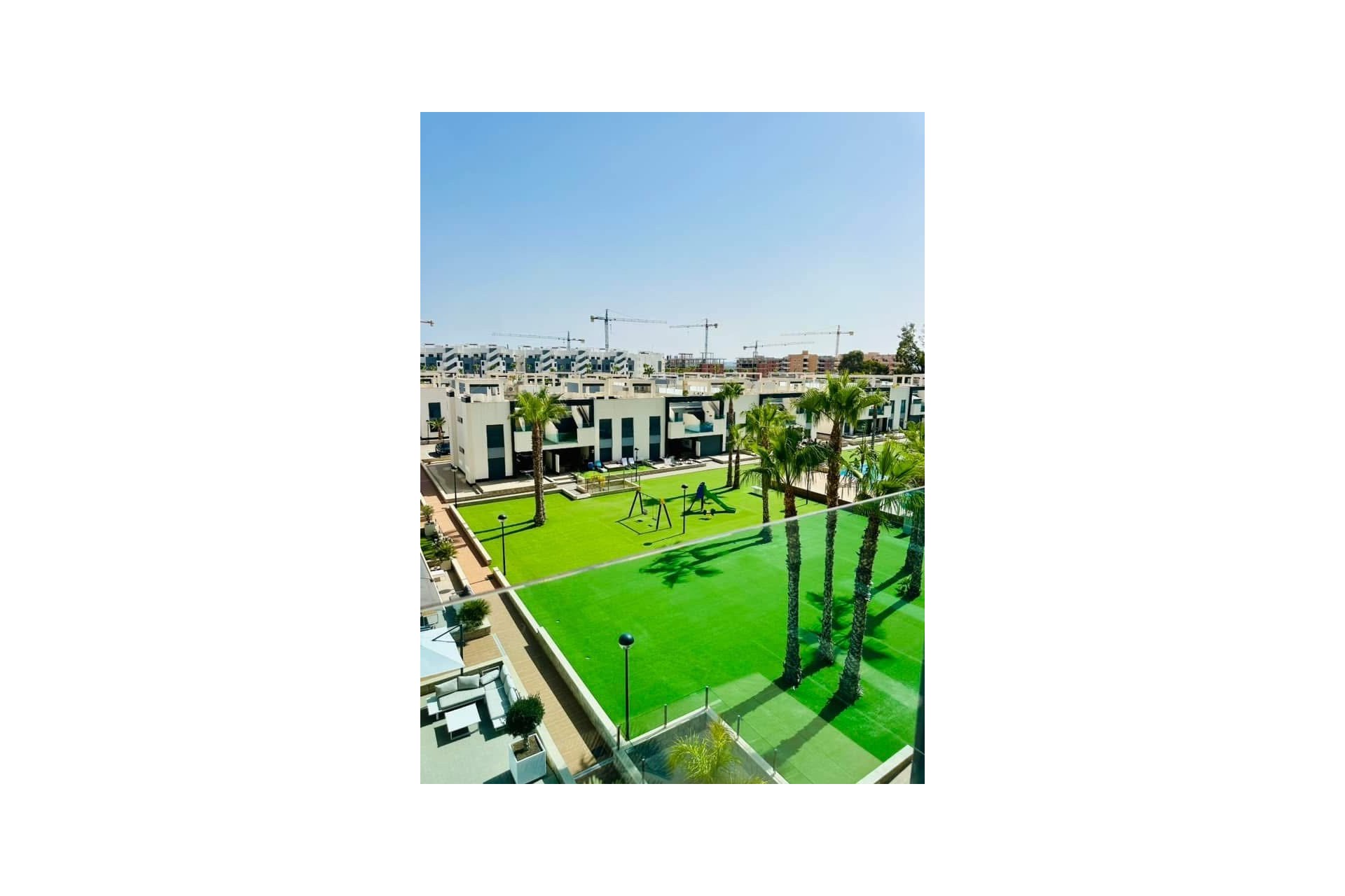 Herverkoop - Penthouse -
Guardamar del Segura - El Raso