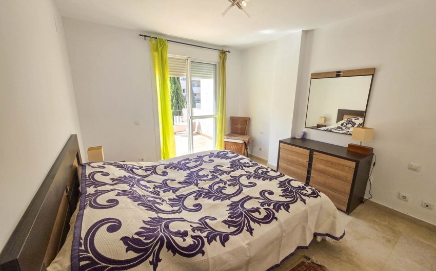 Herverkoop - Penthouse -
La Duquesa - Costa del Sol