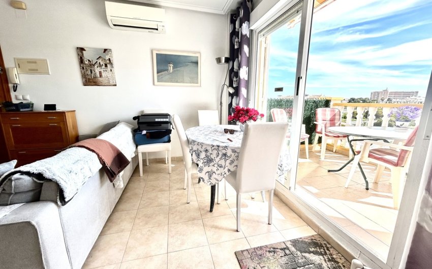 Herverkoop - Penthouse -
La Zenia - Costa Blanca