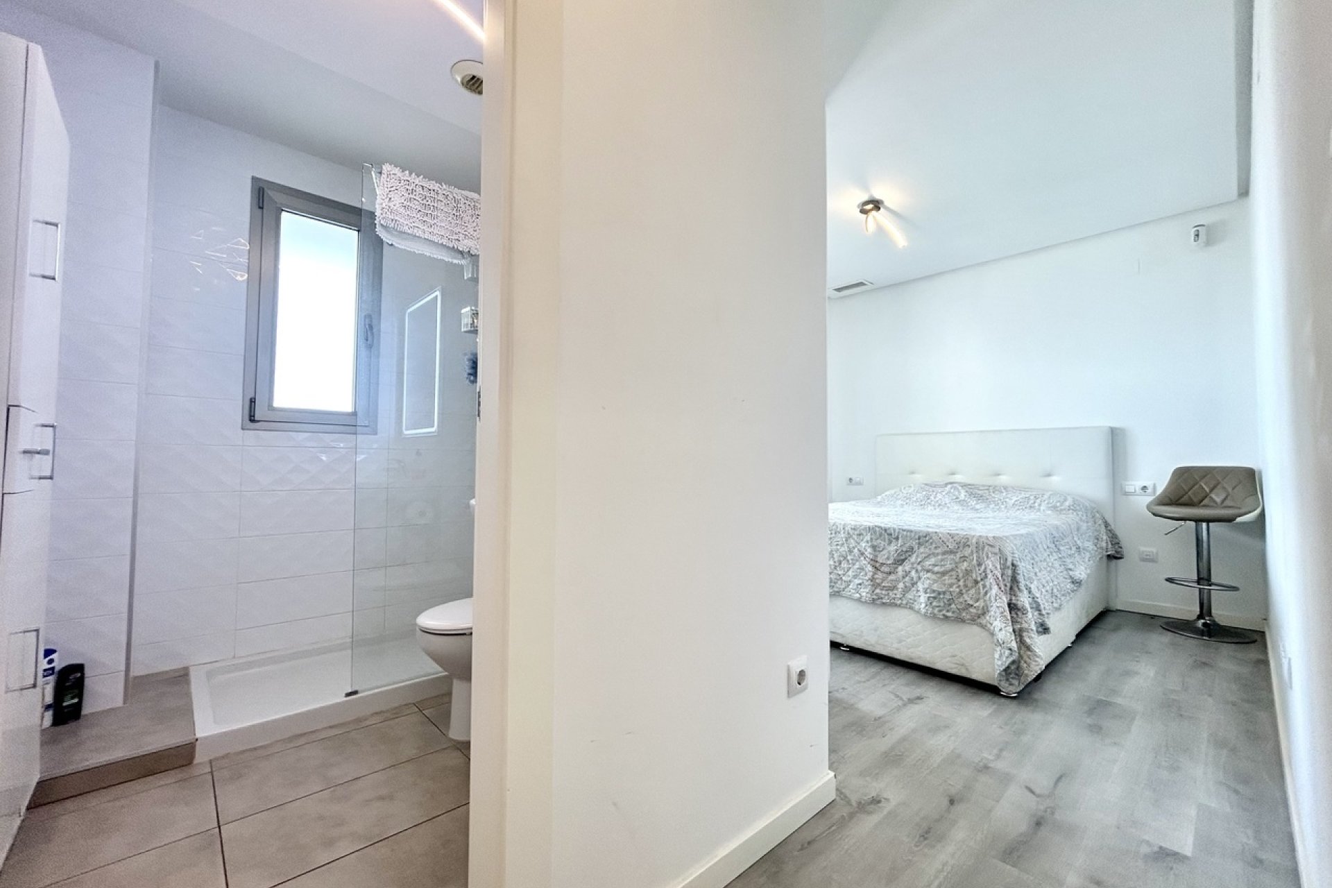 Herverkoop - Penthouse -
Los Dolses - Inland