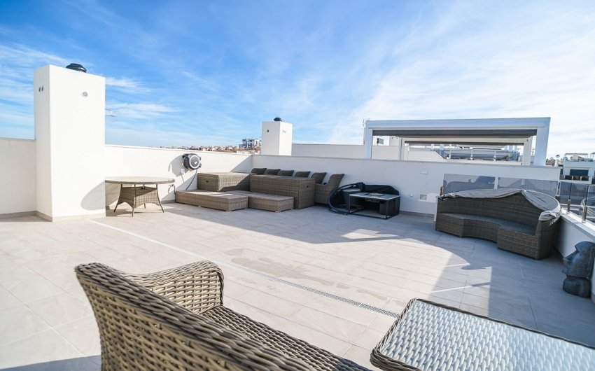 Herverkoop - Penthouse -
Orihuela Costa - Costa Blanca