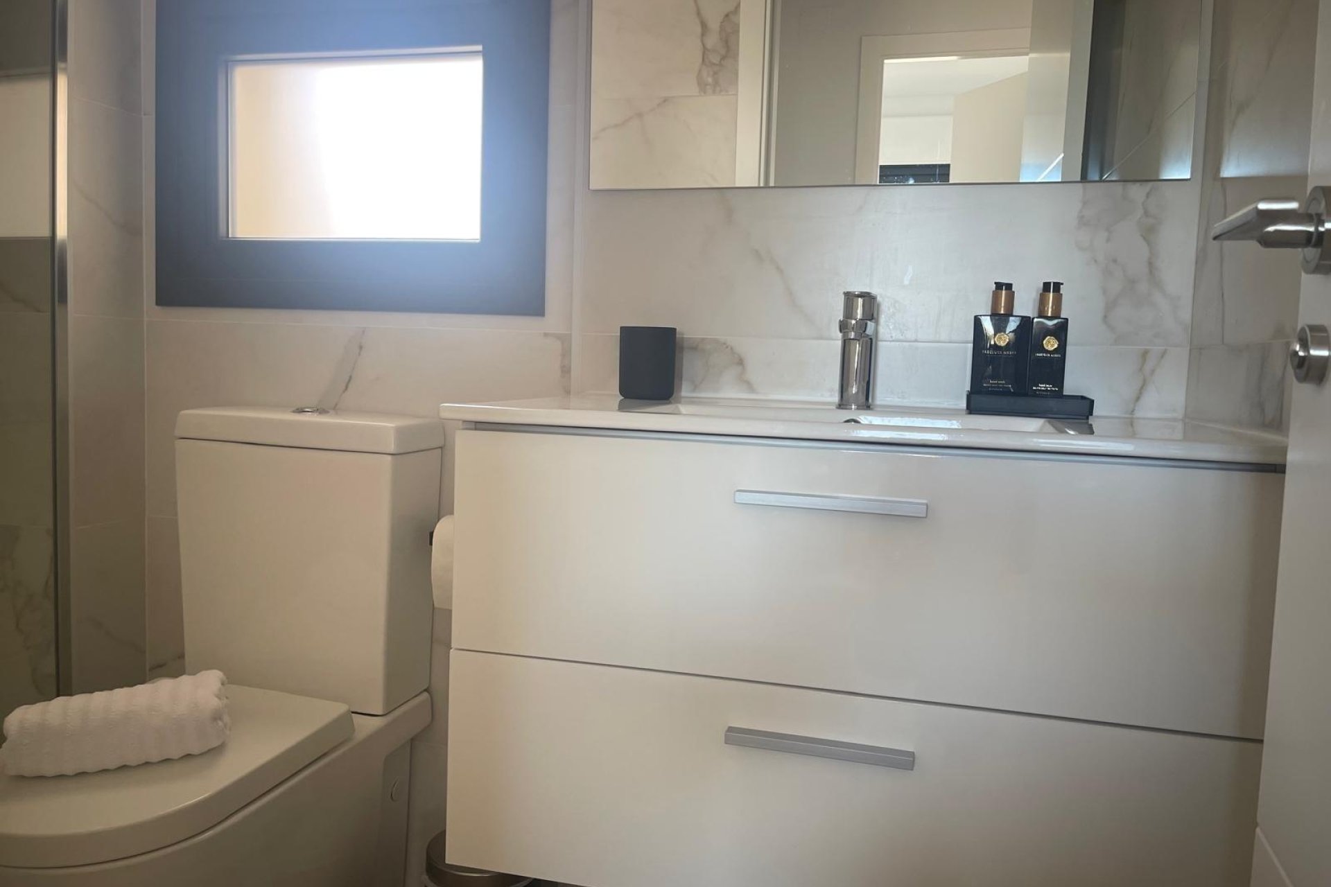 Herverkoop - Penthouse -
Orihuela Costa - Las Filipinas
