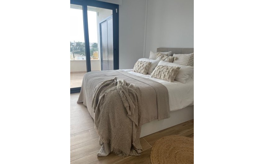 Herverkoop - Penthouse -
Orihuela Costa - Las Filipinas