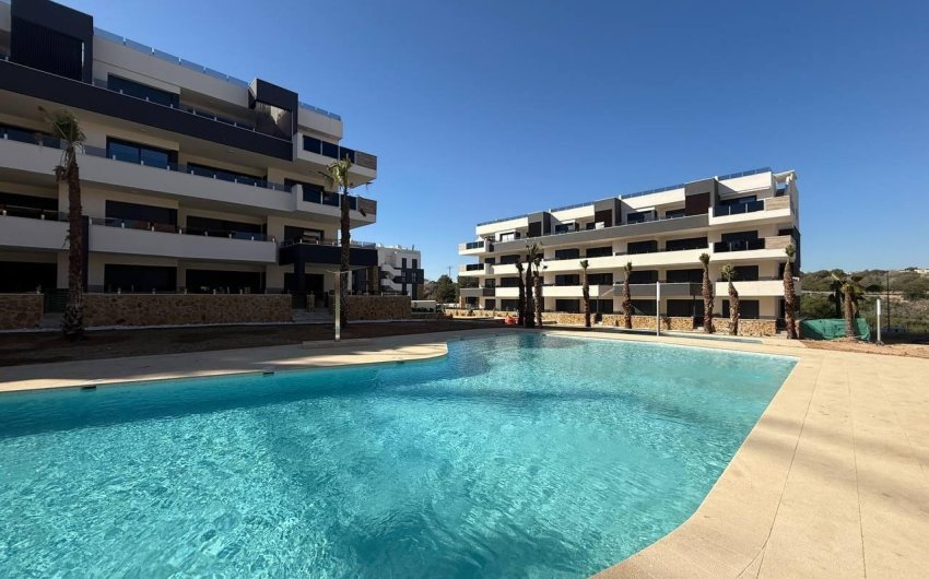 Herverkoop - Penthouse -
Orihuela Costa - PAU 8