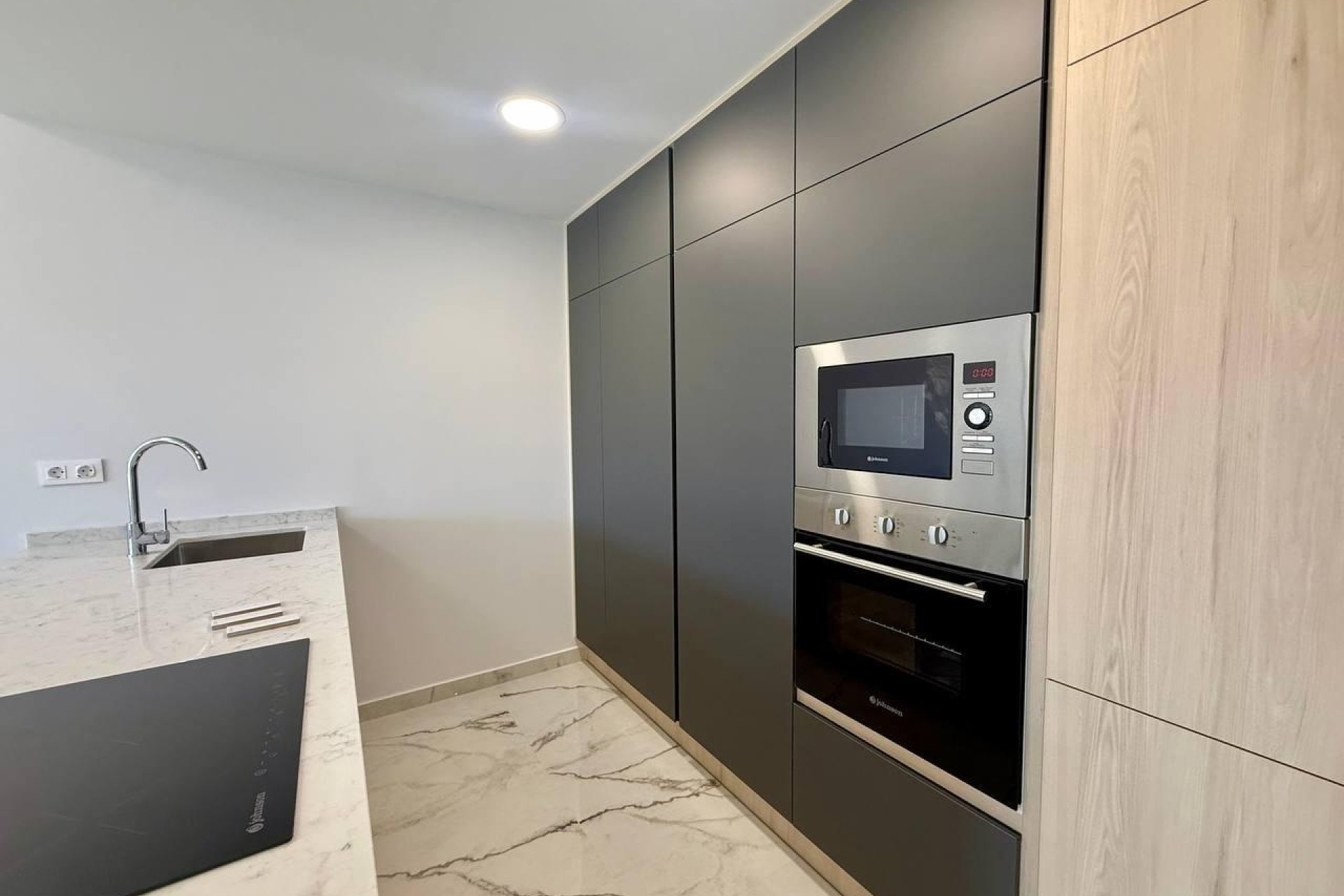 Herverkoop - Penthouse -
Orihuela Costa - PAU 8
