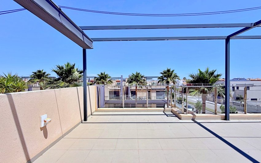 Herverkoop - Penthouse -
Pilar de la Horadada - Costa Blanca